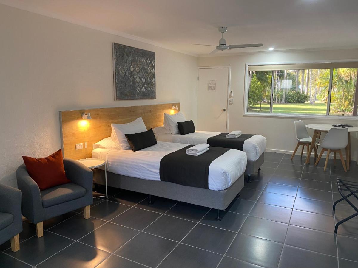 Tin Can Bay Motel Esterno foto