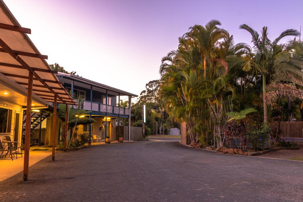 Tin Can Bay Motel Esterno foto