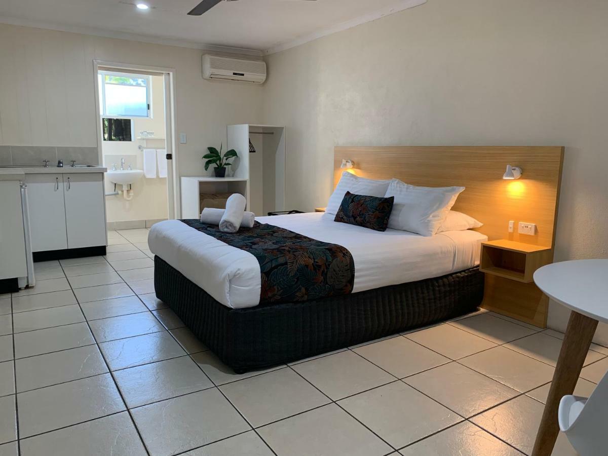 Tin Can Bay Motel Esterno foto