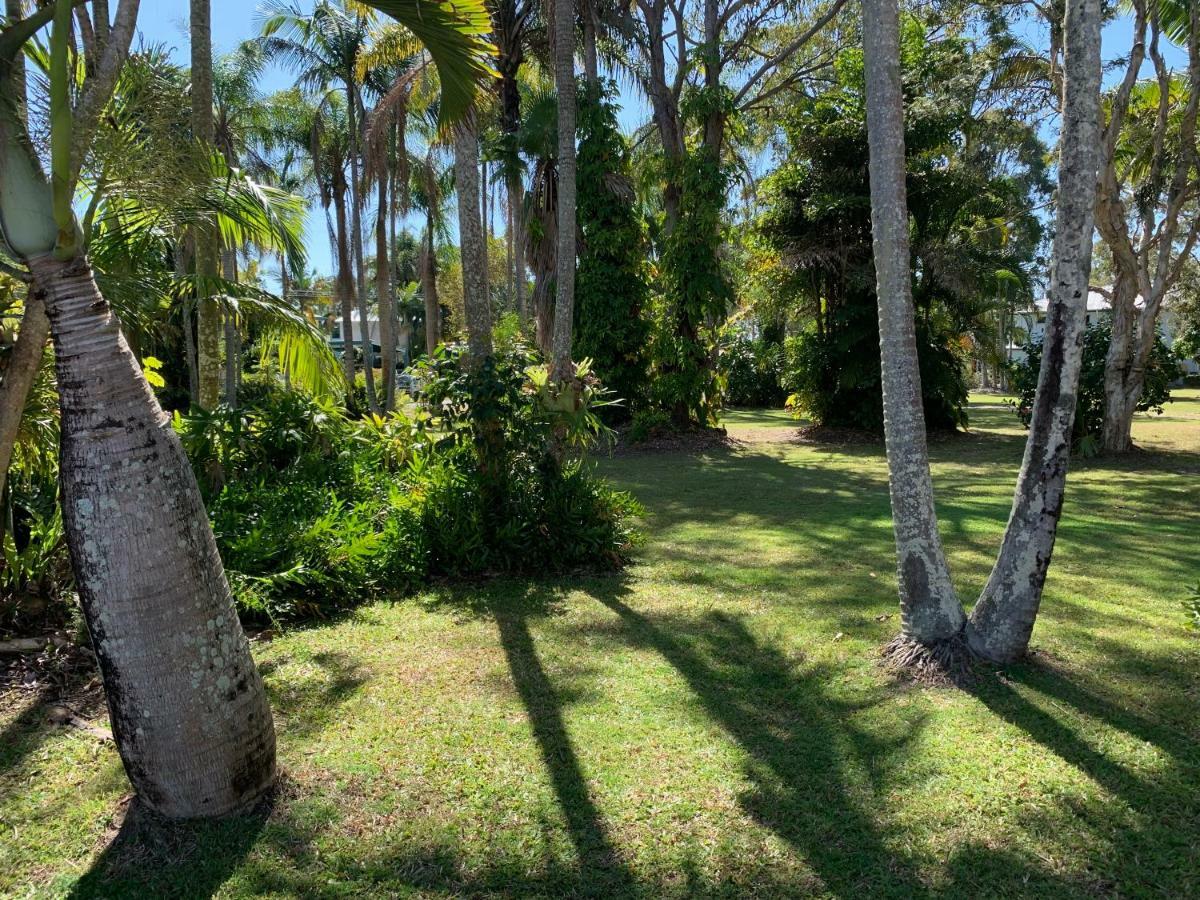 Tin Can Bay Motel Esterno foto